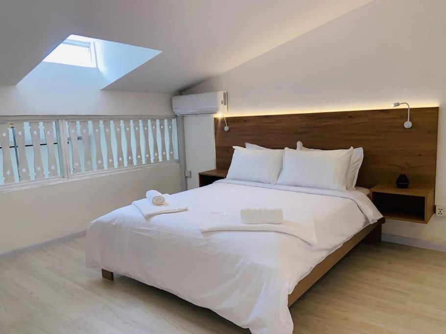 3 Bedroom Beachside Apartment - 30 Secs From Beach Flic en Flac Exterior photo